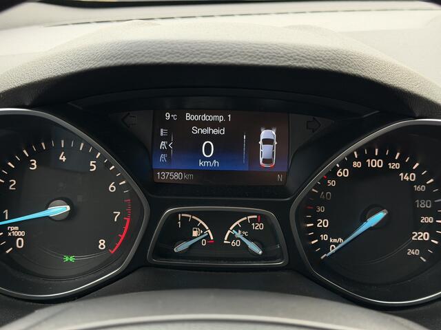 Ford KUGA 1.5 Titanium Winter Pack - Stoelverwarming - Trekhaak 1800 Kg