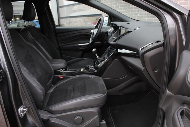 Ford KUGA 1.5 EcoBoost ST Line / Carplay / Camera / Keyless / N.A.P.