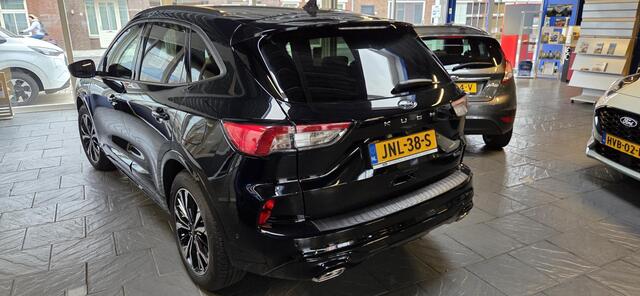Ford KUGA 2.5 PHEV ST-Line X Super Complete uitvoering