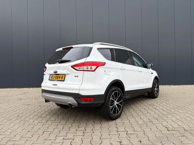 Ford KUGA 1.5 Titanium navi / leer / trekhaak / camera