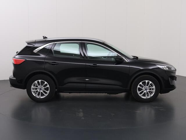 Ford KUGA 2.5 PHEV Titanium