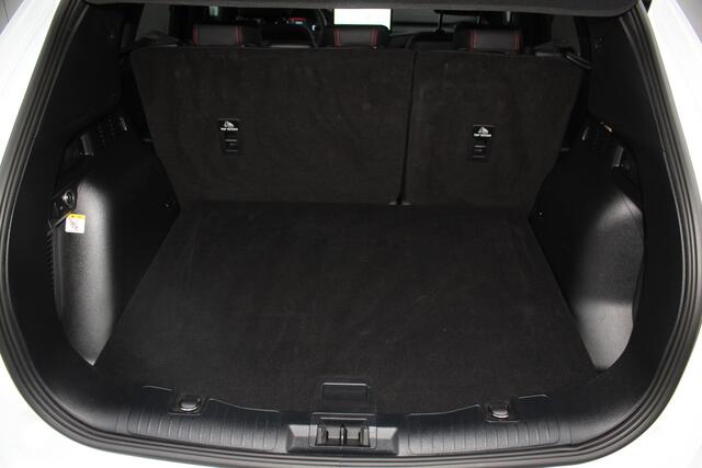 Ford KUGA 2.5-243pk PHEV ST-Line X. Van ¤. 54.937,- voor ¤. 43.735,- ! Trekgewicht van 2.100kg ! Elektr. verstelb. AGR stoelen voor, Stoel-, stuur-, voorraam- en achterbank verwarming, Elektr. panorama/schuif-kanteldak , Trekhaak elektr. wegklapbaar, B&O soundsyst.