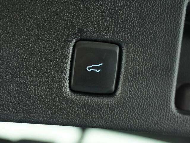 Ford KUGA 2.5 PHEV 225pk ST-Line X | Trekhaak | Adapt. Cruise I AGR stoelen I Winter Pack | Adapt. LED | fabr. gar. tm 09-2027