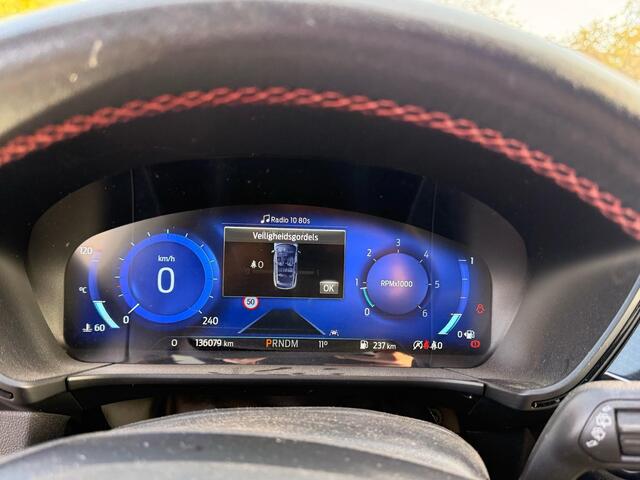 Ford KUGA 1.5 Ecublue ST-Line 120pk Automaat | Wegklapbare trekhaak | Adaptieve Cruise | Winterpack | 1.500kg Trekgewicht | Head up Display