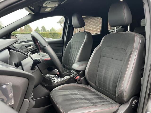 Ford KUGA 1.5 ST-Line Winterpack Led Trekhaak 2000Kg Camera Keyless