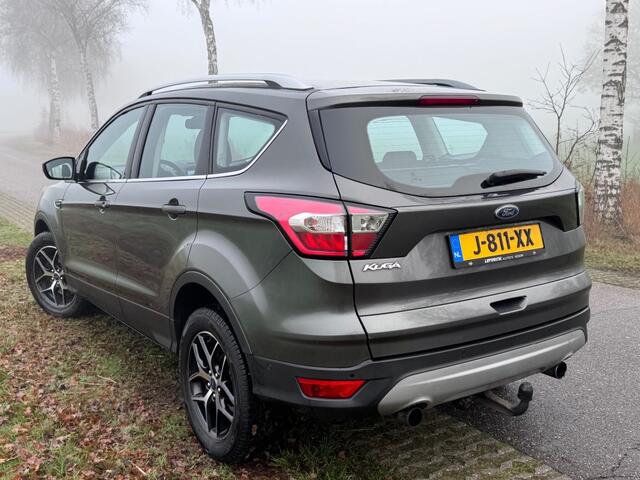 Ford KUGA 1.5 TDCI TREND / TREKHAAK / LMV / STOELVERWARMING / 2017
