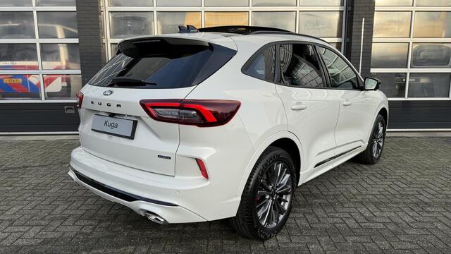 Ford KUGA 2.5 PHEV Sound Edition Direct leverbaar | Panorama dak | Elektrische trekhaak | Winterpack| 360 camera | B&O geluidsysteem