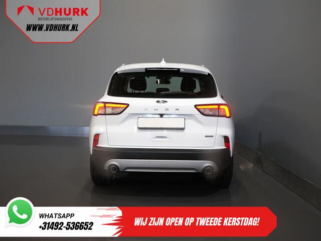 Ford KUGA 2.5 PHEV 225 pk Titanium Navi/ Carplay/ Stoelverw./ Stuurverw./ Camera/ PDC/ Climate