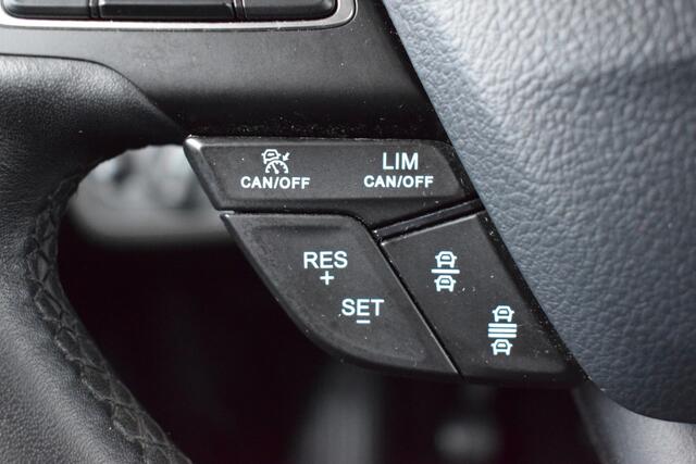 Ford KUGA 1.5 EcoBoost Titanium | Trekhaak | Stoel+ Stuurwielverwarming | Camera | Adaptive Cruise Control |