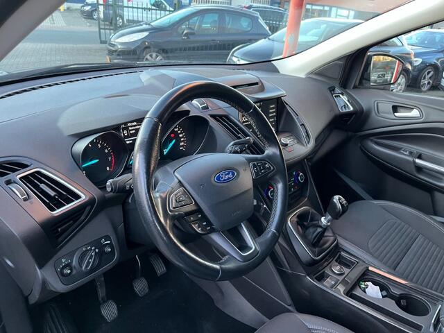 Ford KUGA 1.5 150PK EcoBoost Titanium Trekhaak/Navi/Stoelverwarming
