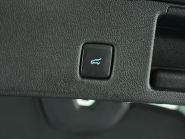 Ford KUGA 2.5 225PK PHEV Vignale | Trekhaak | Leder | 1e eigenaar | Winter pack | B&O | BLIS |