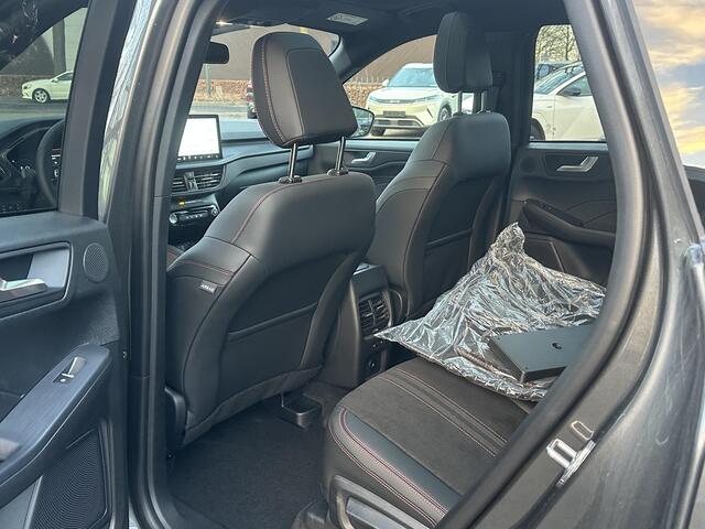 Ford KUGA 2.5 PHEV ST-Line X NIEUWE AUTO| FABRIEKSGARANTIE WINTERPACK | PANO | 360 CAMERA| ELEK. ACHTERKLEP| ACHTERBANK VERWARMD| STOEL + STUURVERWARMING| SUPER COMPLEET!