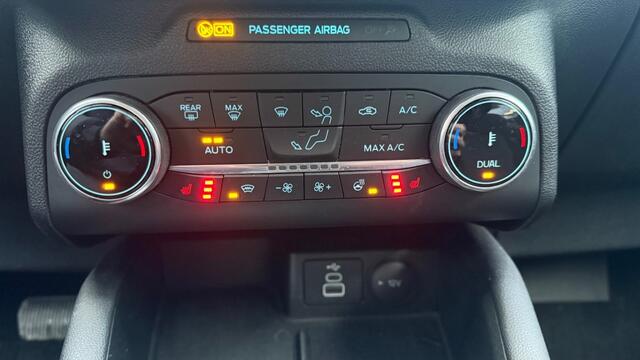 Ford KUGA 2.5 PHEV TITANIUM / Afn. trekhaak + Winter pack