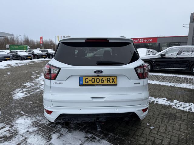 Ford KUGA 1.5 EcoBoost 150 PK ST Line 19 Inch LED Achteruitrijcamera Trekhaak 2000 KG Trekgewicht Stuurwielverwarming Xenon