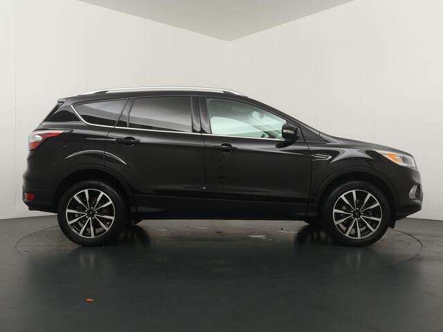 Ford KUGA 1.5 EcoBoost Titanium - Navigatie - Stoel+stuurverwarming - Trekhaak - Climate Control
