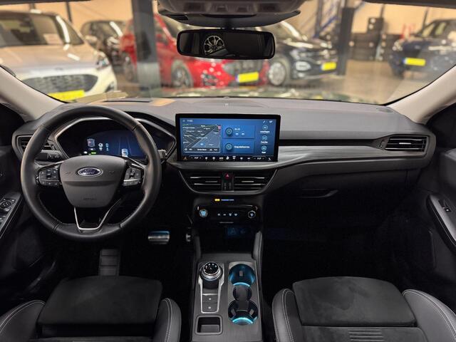 Ford KUGA PHEV 243pk Active X Winter Techno Parking pack Trekhaak Head Up Display 19" LM Fabrieksgarantie