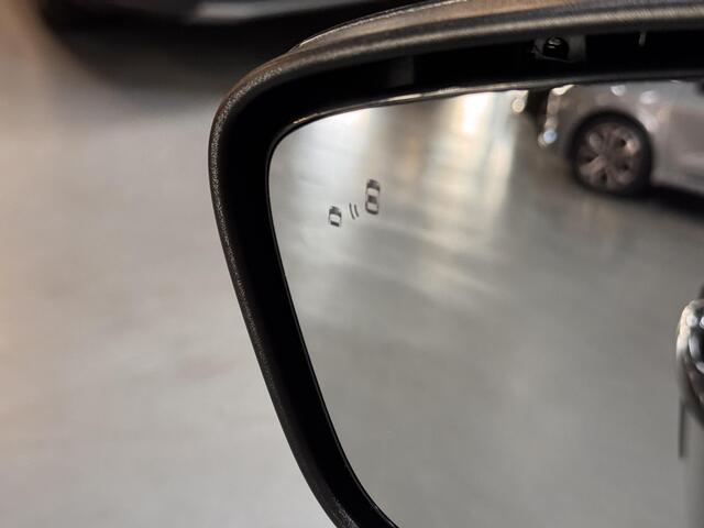 Ford KUGA PHEV 243pk ST-Line X Panoramadak Winter Techno pack AGR Stoelen 19" LM velgen HUD Fabrieksgarantie