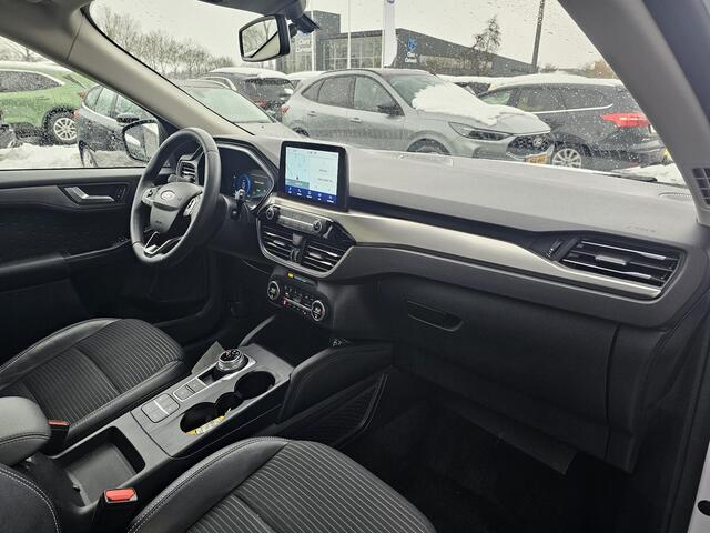 Ford KUGA 2.5 PHEV Titanium X | Panoramadak | Adaptive cruise control | Winter Pack | Achteruitrijcamera | Dubbele wielset