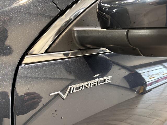 Ford KUGA 2.5 PHEV 225pk Vignale | Trekhaak | 100% dealer onderhouden | Winterpack | Dodehoek detectie | 2 camera's | Adapt. Cruise |