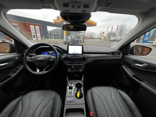 Ford KUGA 2.5 PHEV Vignale 225 pk | Electrisch wegklapbare trekhaak | 20 inch Lm velgen | Full options