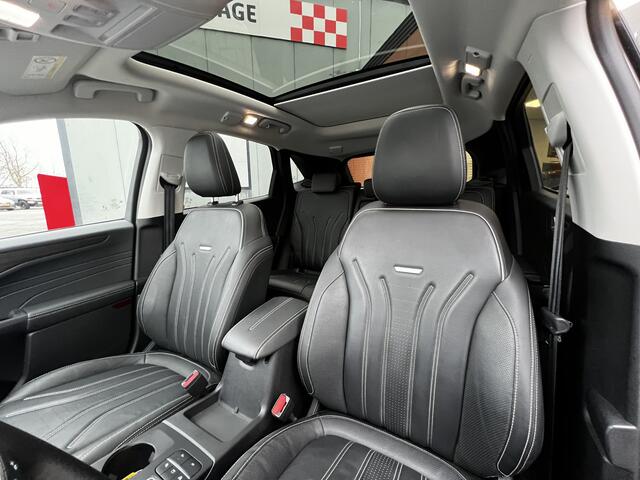 Ford KUGA 2.5 PHEV Vignale 225 pk | Electrisch wegklapbare trekhaak | 20 inch Lm velgen | Full options