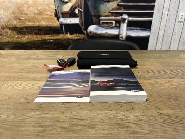 Ford KUGA 2.5 PHEV ST Line 1e EIGENAAR NAVI CRUISE ECC TREKHAAK