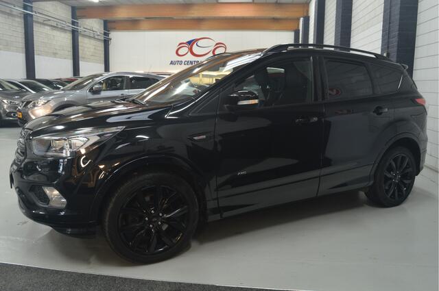 Ford KUGA 1.5 EcoBoost ST Line AWD // CLIMA // NAVI // CARPLAY // STUUR&STOELVERWARMING // TREKHAAK // 4x4 //