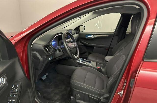 Ford KUGA 2.5 PHEV Titanium 225pk | Driver Assistance Pack | Winterpack | Wegklapbare Trekhaak | Panoramadak | All Weather Banden