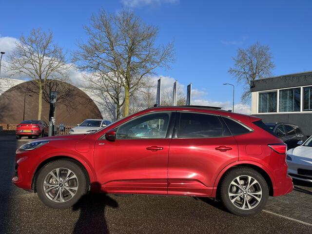 Ford KUGA 2.5 PHEV ST-Line X Plug-in Hybride | Panoramadak | Winterpakket | Camera | Head-up Display | Bang & Olufsen Audio | Adaptieve Cruise Control | Rijklaar incl. 12 maanden BOVAG-garantie |