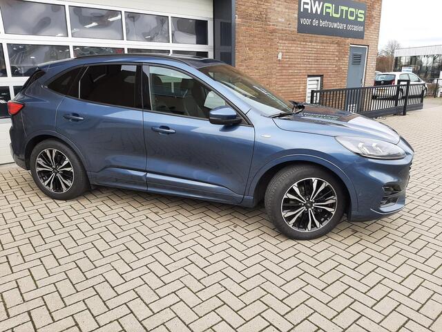 Ford KUGA 1.5 EcoBoost ST-Line X