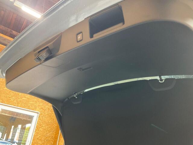 Ford KUGA 2.5 PHEV ST-Line | Panoramadak | Adaptive cruise control | Winter Pack | Elektrische achterklep | Achteruitrijcamera | Dodehoeksensoren | Head up Display