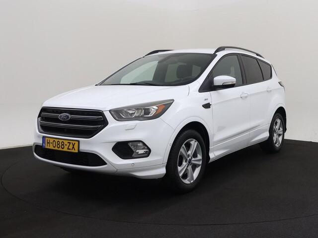Ford KUGA 1.5 EcoBoost 150PK ST Line 1800 kilo trekgewicht Extra set LM wielen