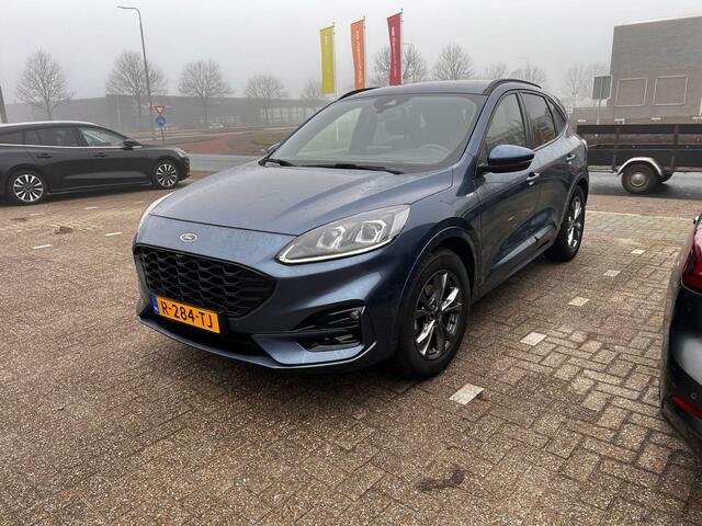 Ford KUGA 1.5 EcoBoost ST-Line X 150pk | Driver Assistance Pack | Wegklapbare Trekhaak | Winterpack | Technology Pack | 1.800kg Trekgewicht