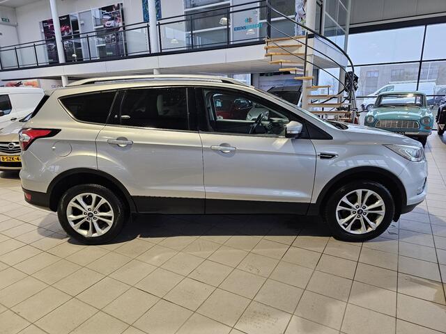 Ford KUGA 1.5 EcoBoost Titanium
