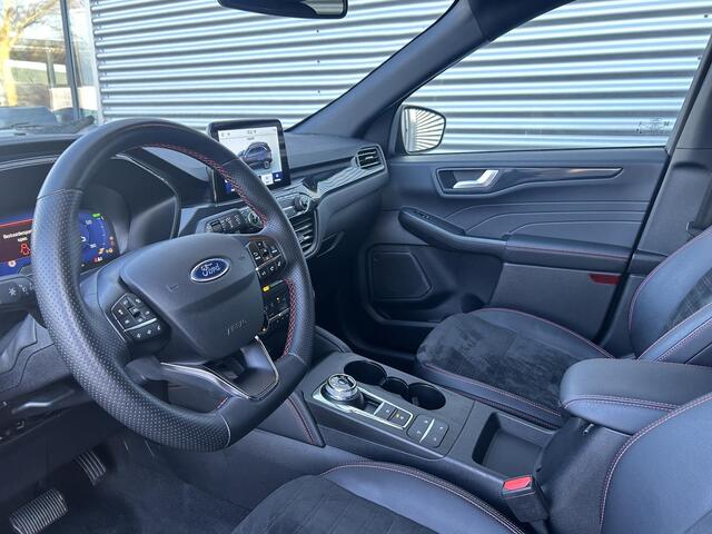 Ford KUGA 2.5 PHEV ST-Line X | Trekhaak | All-season banden | Voorruitverwarming |