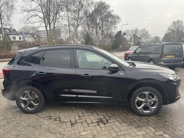 Ford KUGA 2.5 PHEV ST-Line | Nieuw Model | Orig. NL auto | Wegklapbare trekhaak | Winter Pack | 2.100kg trekgewicht | Achteruitrijcamera