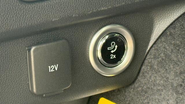 Ford KUGA 2.5 PHEV ST-LINE X / FULL OPTIONS / 18inch