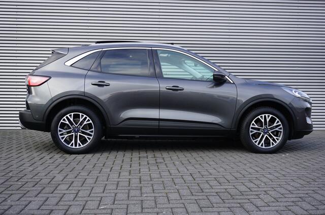 Ford KUGA 225PK PHEV Titanium X AUTOMAAT | PANO | HEADUP | CAMERA