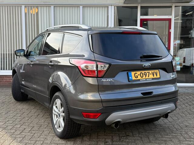 Ford KUGA 1.5 Titanium 4WD Automaat 182 PK I Schuif/kantel dak I Winterpakket I Carplay I Half leer