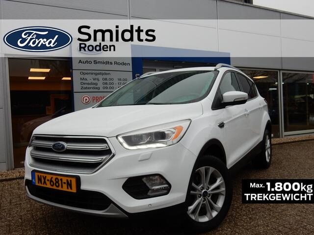 Ford KUGA 1.5 120PK EcoBoost Titanium | Half leder | Trekhaak | Winter pack | PDC | Navigatie |