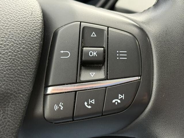 Ford KUGA BWJ 2023 | 2.5 PHEV 225PK Titanium | PANO DAK | CAMERA A | CARPLAY | CLIMA | CRUISE | NAVI | PRIV. GLAS | MULTIFUNCT. STUUR | LMV