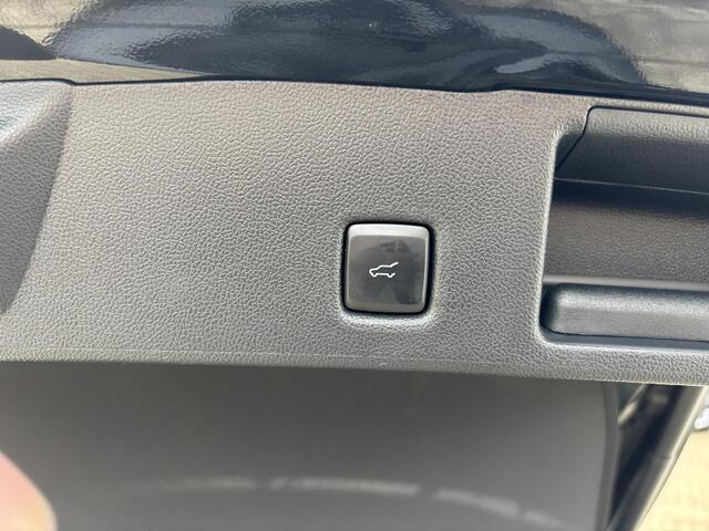 Ford KUGA 2.5 PHEV ST-Line X 225pk Trekhaak | Stoelverwarming, Voorruit verwarming | Adaptieve Cruise | Elek Achterklep |