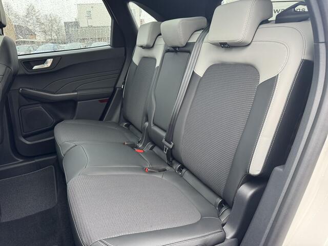 Ford KUGA 2.5 PHEV Sound Edition 243pk | Winterpack | Wegklapbare Trekhaak | Adaptieve Cruise | AGR stoelen | Panorama dak | Memory Seats | BLIS | 2.100kg Trekgewicht