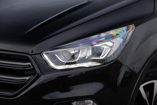 Ford KUGA 1.5 EcoBoost ST Line CAMERA / CARPLAY / TREKHAAK / 2000 KG / STOEVERWRMING / 150 PK