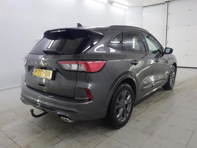 Ford KUGA 150pk ST-Line Trekhaak Ad. Cruise Camera Winter Parking Dodehoek pack El. Achterklep Dealeronderhouden