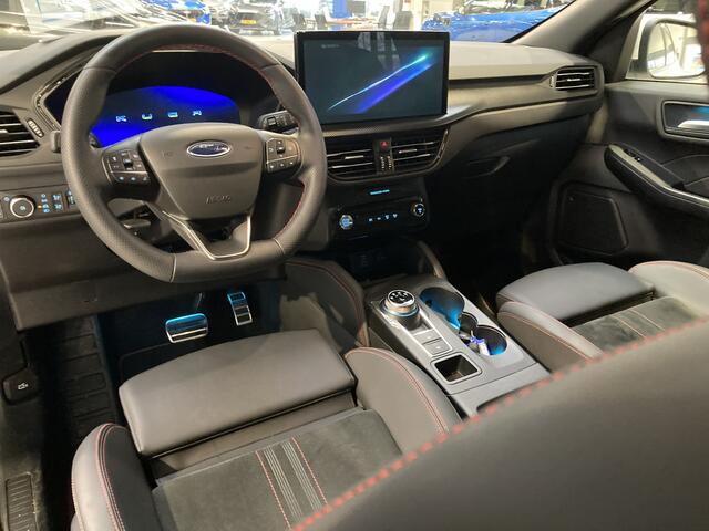 Ford KUGA 2.5 PHEV 243pk ST-Line X | Trekhaak | Pano | Winter Pack | Matrix LED | 20" | Adapt. Cruise | AGR |