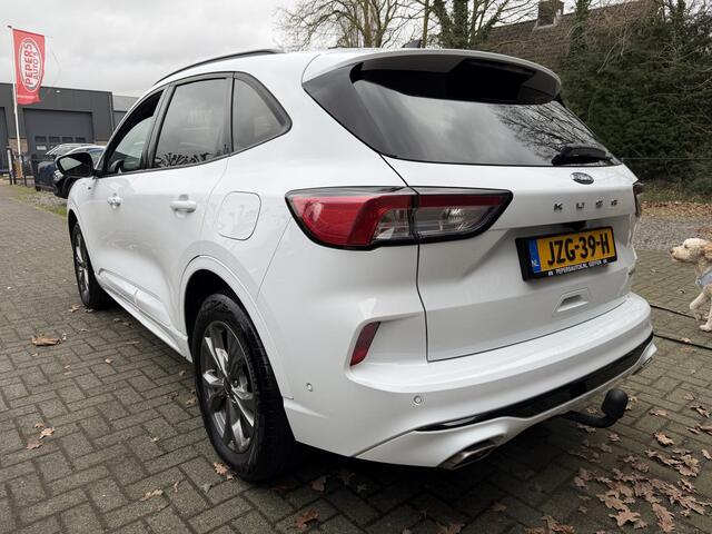 Ford KUGA 2.5 PHEV ST-Line X camera. cruise contr .stoel verwarming . stuur verwarming . Trekhaak . plug in hybrid .