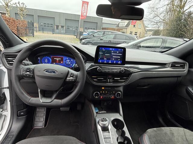 Ford KUGA 2.5 PHEV ST-Line X camera. cruise contr .stoel verwarming . stuur verwarming . Trekhaak . plug in hybrid .