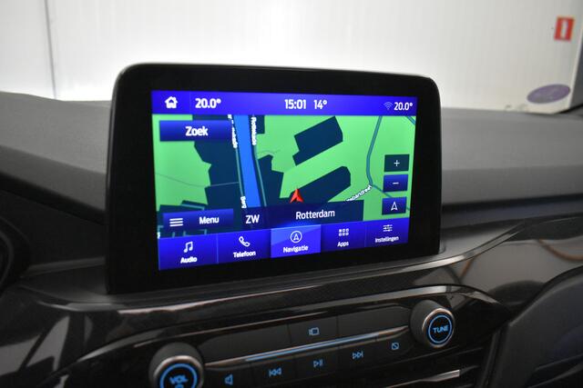 Ford KUGA 2.5 PHEV ST Line Vignale Head-up Trekh Panodak Camera