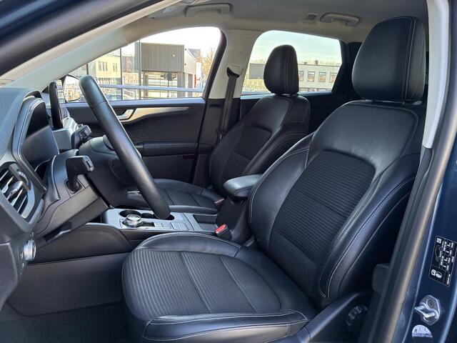 Ford KUGA 2.5 PHEV Titanium | SOH 86% | Navigatie | Achteruitrijcamera | Adaptieve Cruise Control | Winter-pack